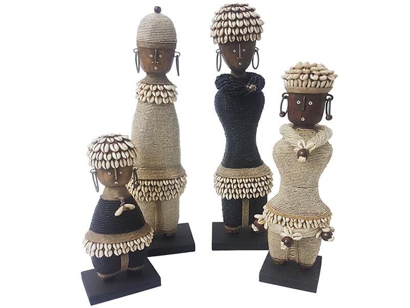Black and Silver Namji Doll Story (4 Piece Set) Black and Silver Namji Doll Story (4 Piece Set)